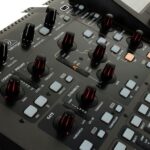 میکسر دیجیتال بهرینگر مدل X32 Compact